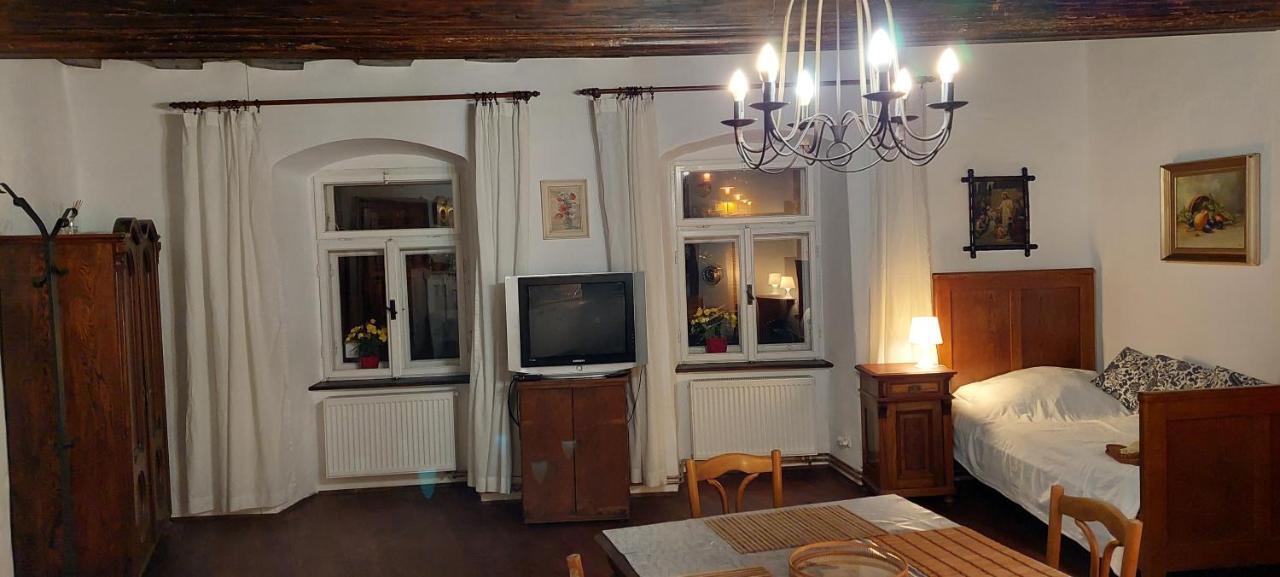 Apartmany U Sv. Floriana Slavonice Bagian luar foto