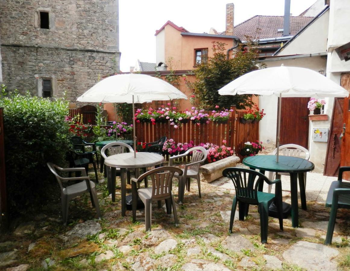 Apartmany U Sv. Floriana Slavonice Bagian luar foto